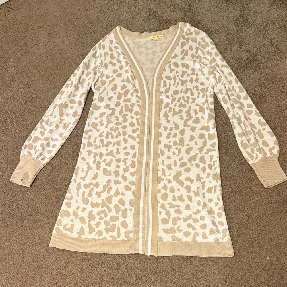 Elegant Cream and Tan Leopard Print Cardigan